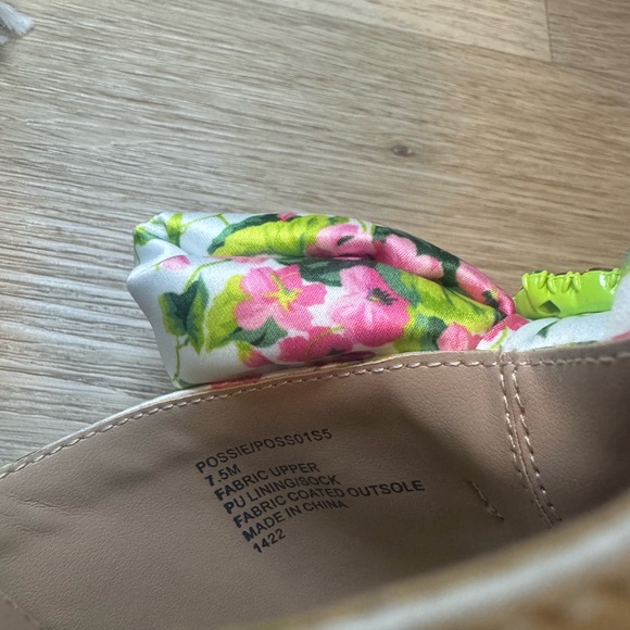 Betsey Johnson Possie Floral Bow Heels with Gem Accents - Picture 6 of 6